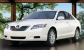 Toyota выпустила ограниченную серию гибридной Camry