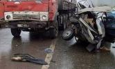 В автокатастрофе под Саратовом погибла семья из 5 человек