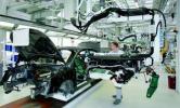 VW рассматривает 2 варианта доставки автокомпонентов в Россию