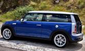 MINI Clubman снял камуфляж