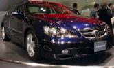 Новая Honda Legend предстала в лучах софитов