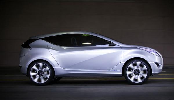 Гибридный кроссовер Hyundai