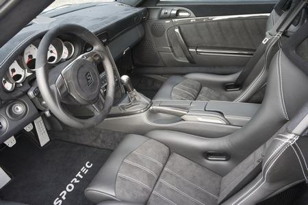 Porsche 911 Turbo SPR1