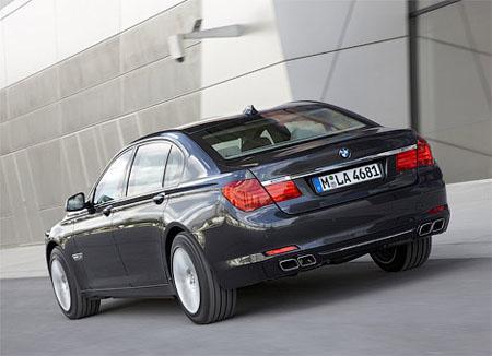 BMW бронированная «семерка» BMW бронированная «семерка»
